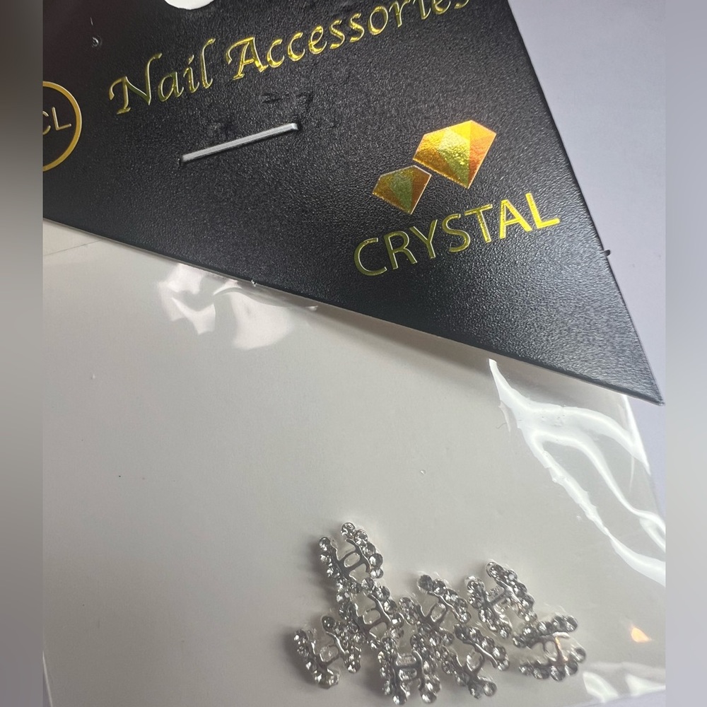 LUXURY NAIL CHARMS